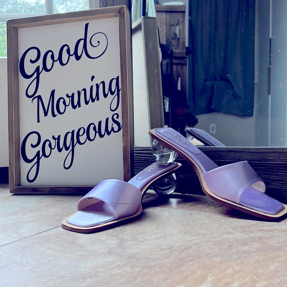 Lilac satin slides